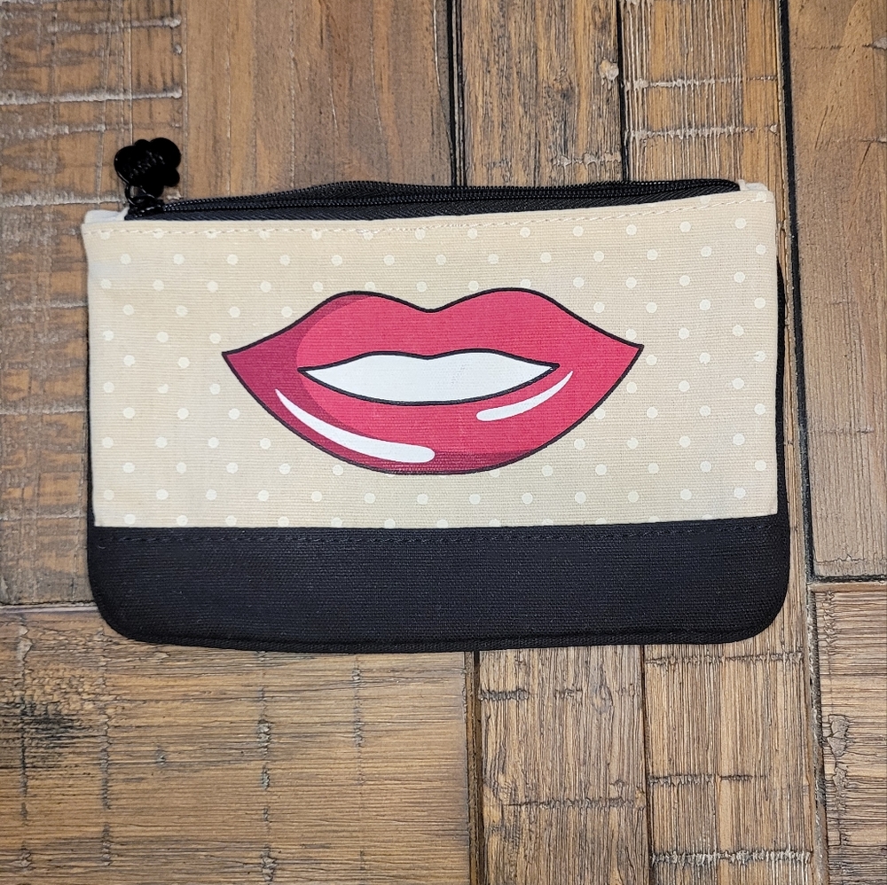Lips June 2017 Ipsy Bag NWOT